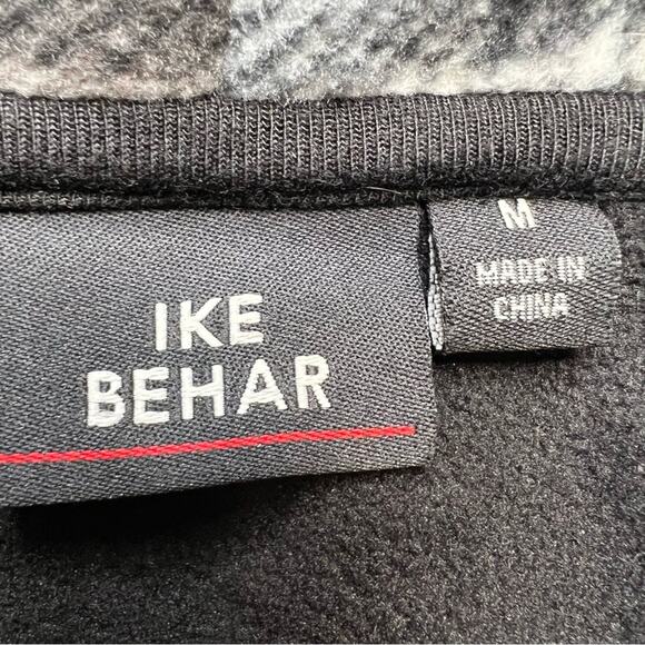 Ike Behar Plaid Double Breasted Belted Coat Jacket M Classic Preppy Academia - Picture 10 of 10